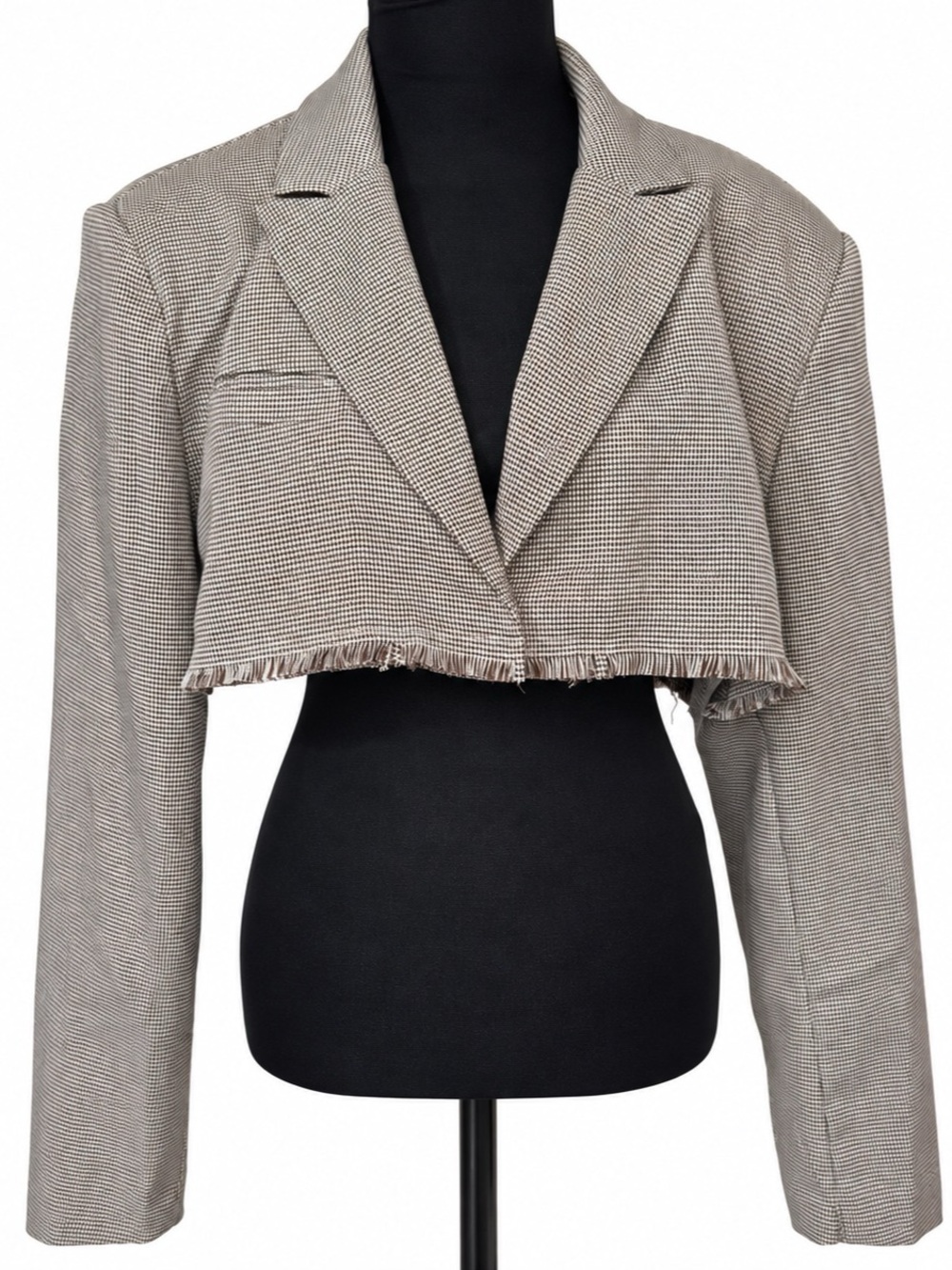 PrettyLittleThing Houndstooth Cropped Blazer in Brown & White with Fringe Hem
